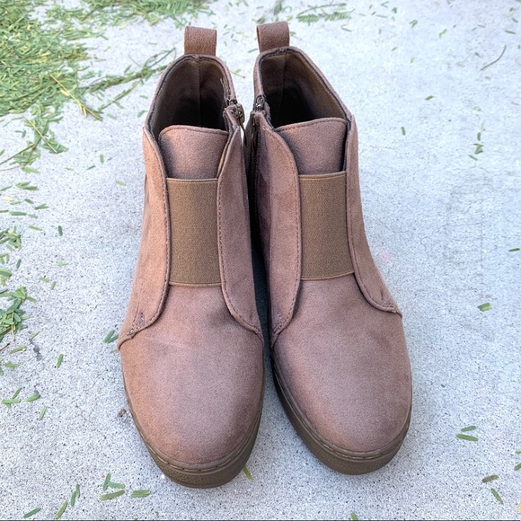 New Taupe Brown Mauve High Top Ankle Sneakers Booties - Picture 4 of 8